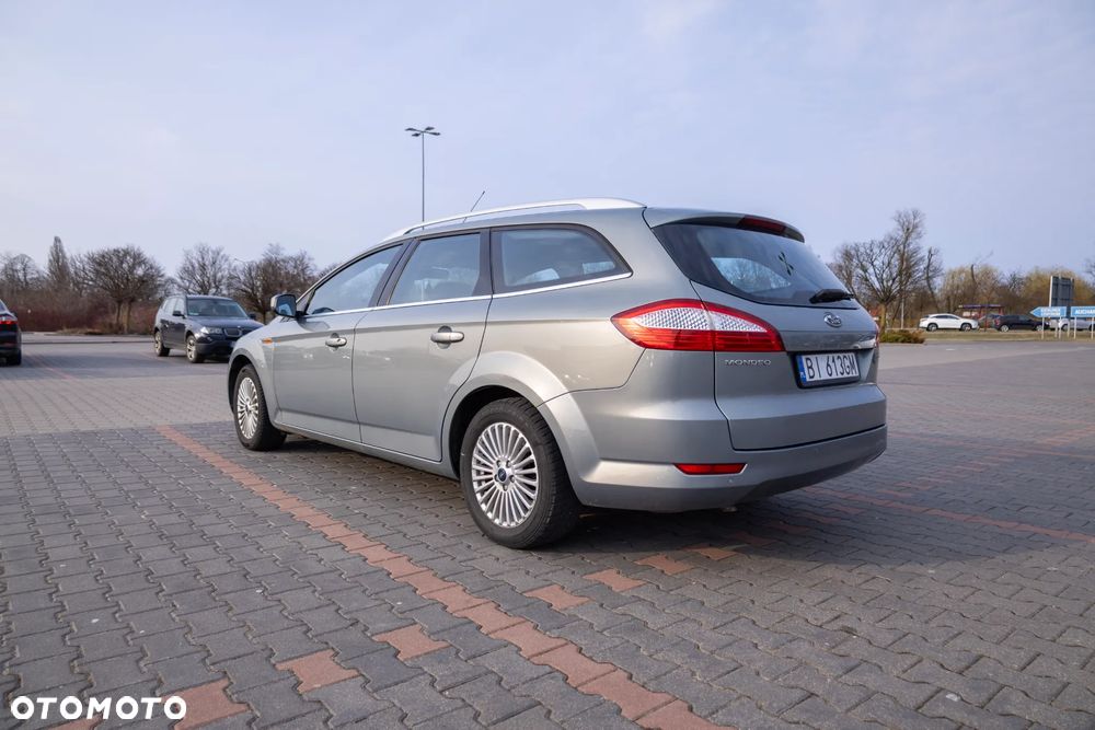 Ford Mondeo 2.0 Titanium - 4