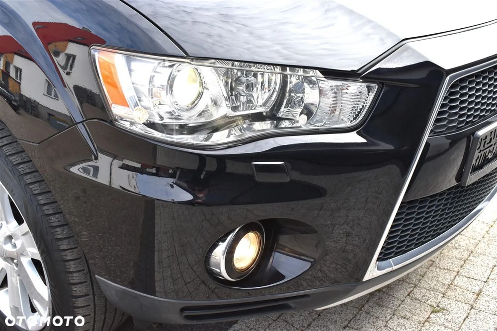 Mitsubishi Outlander 2.0 2WD Diamant Edition - 9