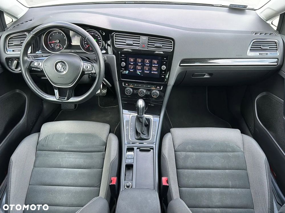 Volkswagen Golf 1.5 TSI BMT Evo Highline DSG - 5