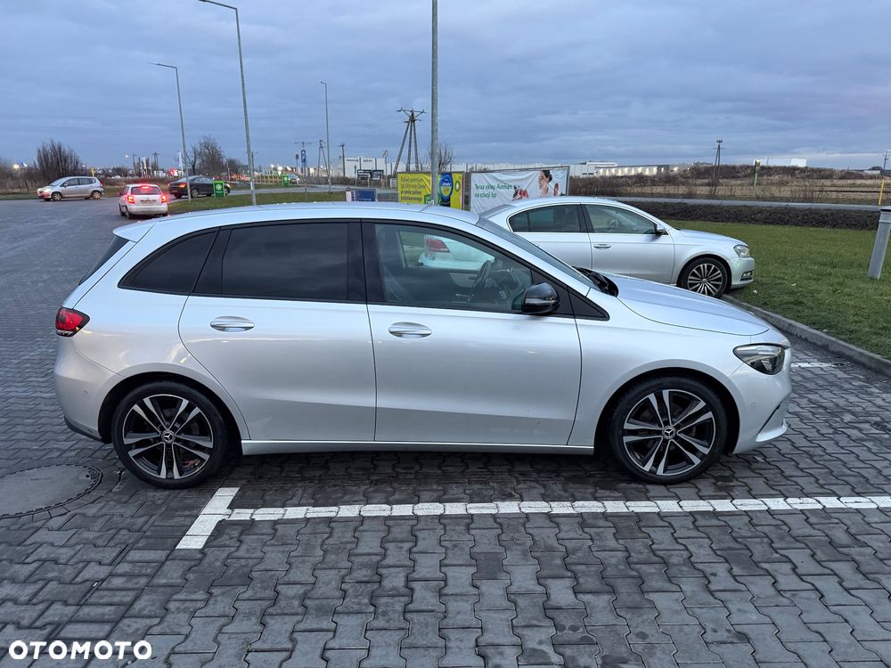 Mercedes-Benz Klasa B 180 d Progressive 7G-DCT - 4
