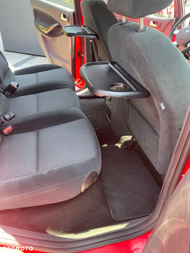 Ford C-MAX 1.6 TDCi Ghia - 11