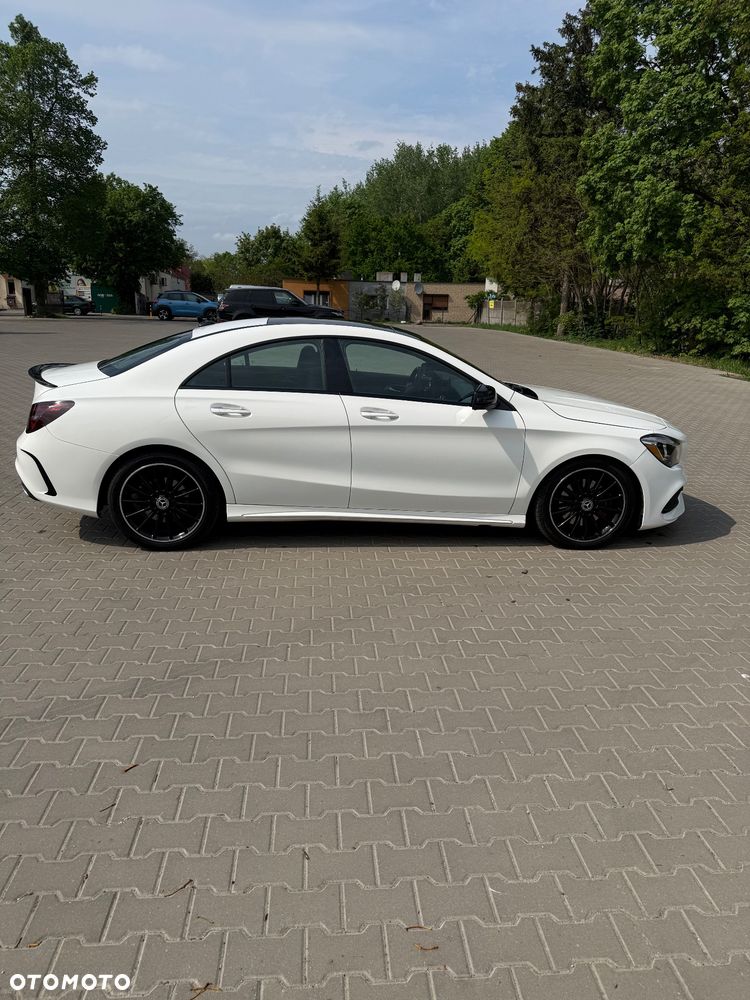 Mercedes-Benz CLA 250 4-Matic AMG Line - 6