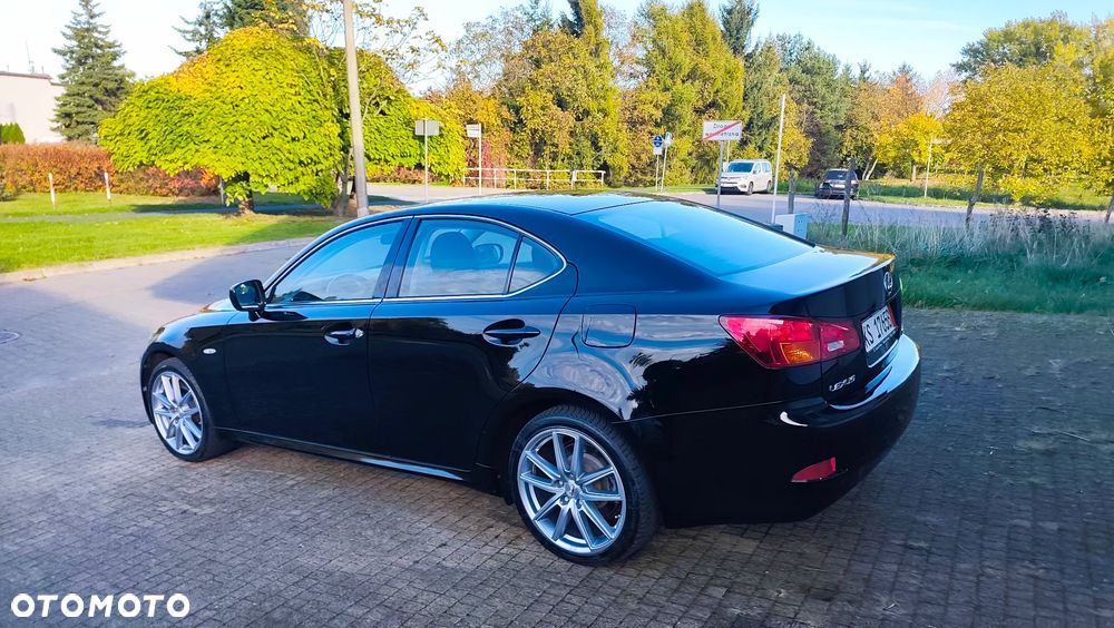 Lexus IS 220d Executive Line - 21
