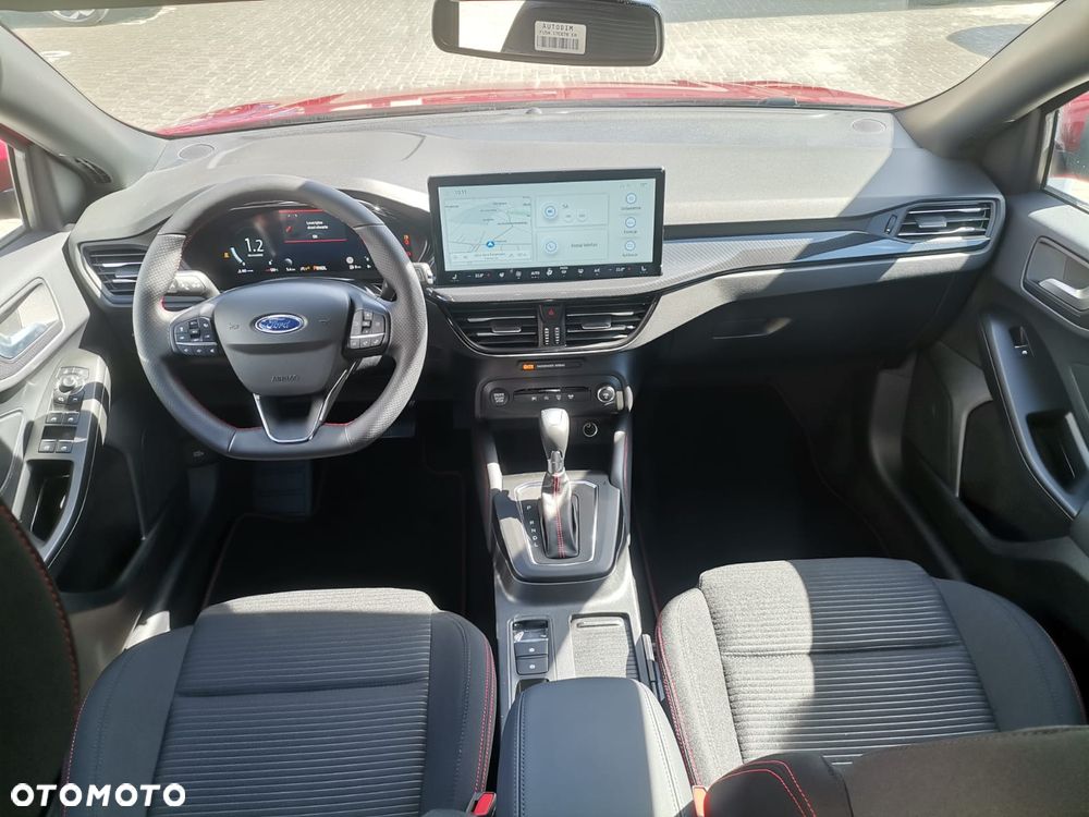 Ford Focus 1.0 EcoBoost mHEV ST-Line X - 13