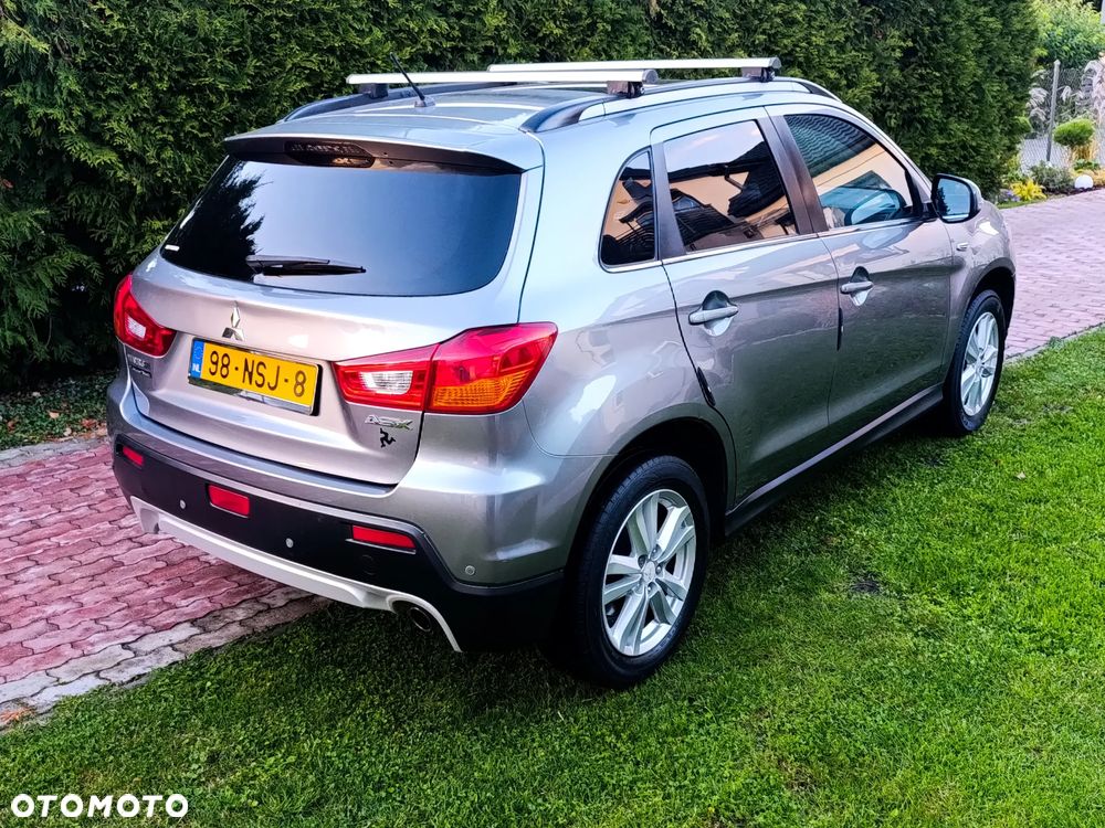 Mitsubishi Asx 2010 photo 2