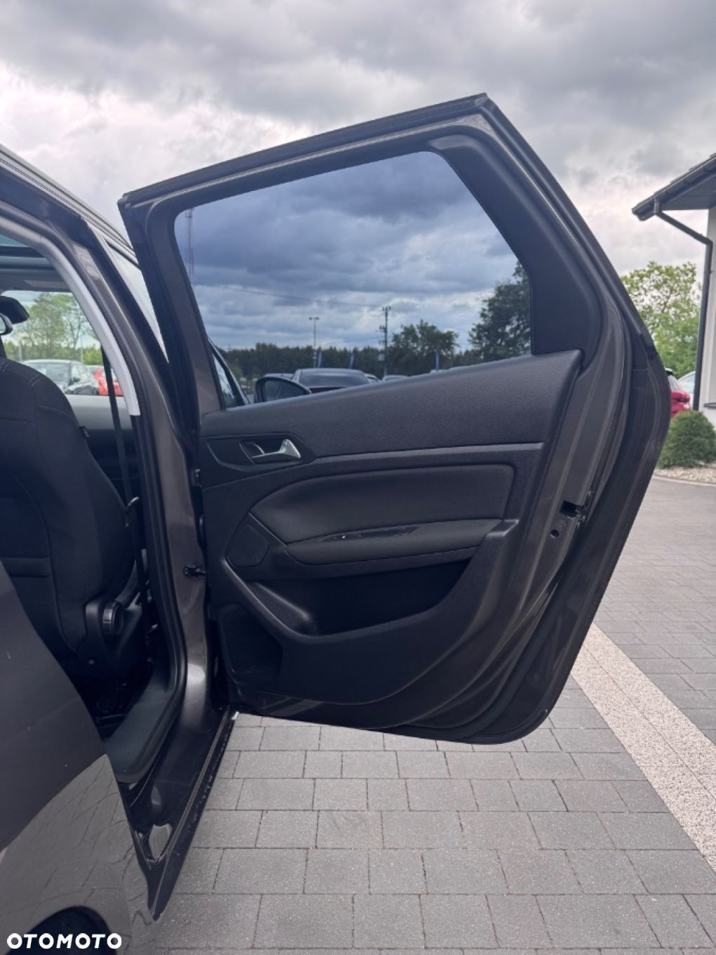 Peugeot 308 BlueHDi FAP 120 EAT6 Stop&Start GT-Line Edition - 31