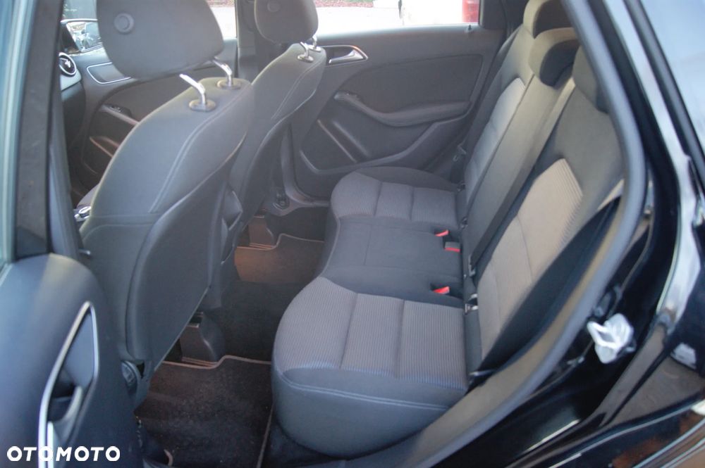 Mercedes-Benz Klasa B 180 (CDI) d 7G-DCT Style - 24