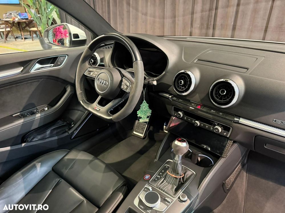 Audi RS3 - 25