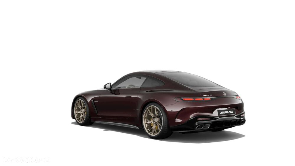 Mercedes-Benz AMG GT - 40