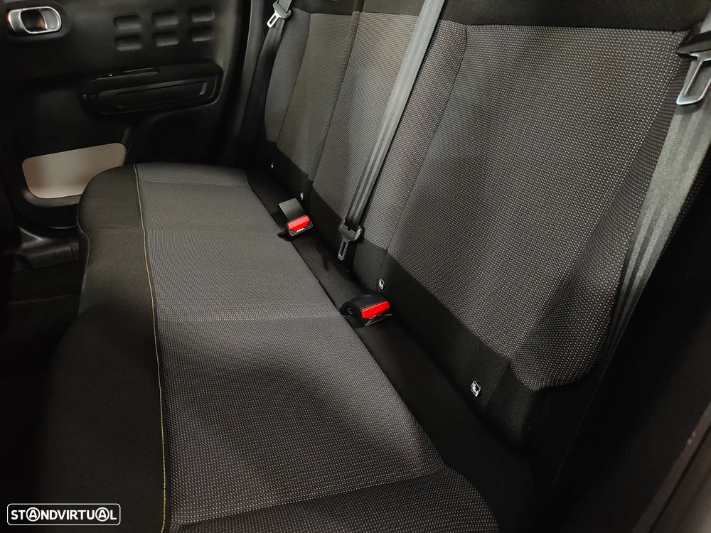 Citroën C3 1.2 PureTech Shine EAT6 - 37