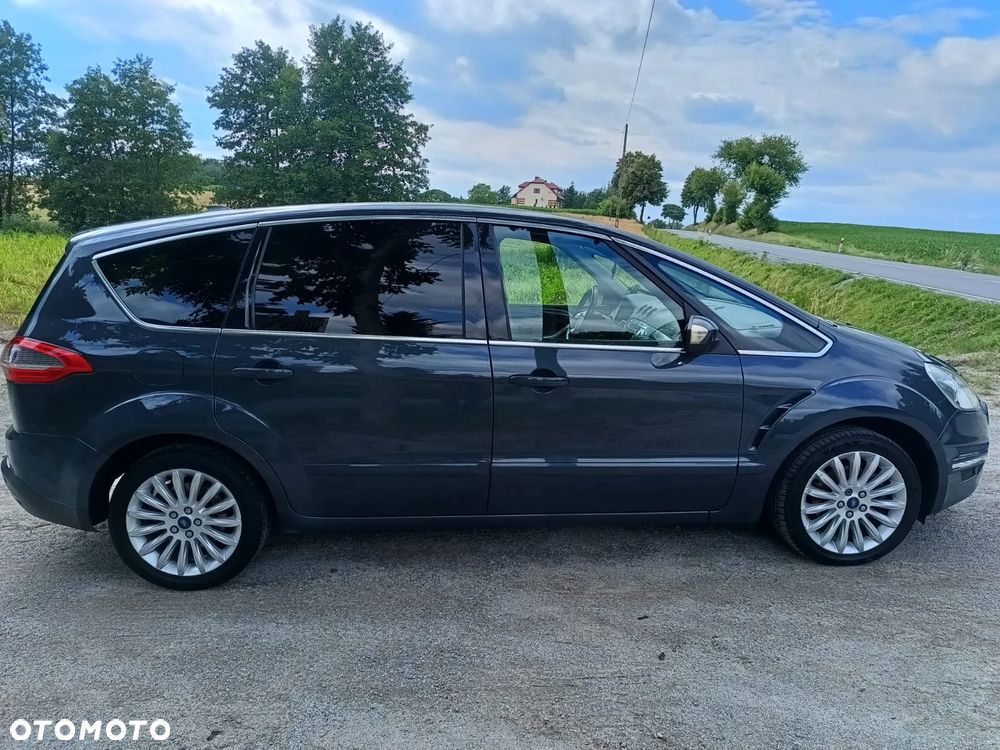 Ford S-Max - 19