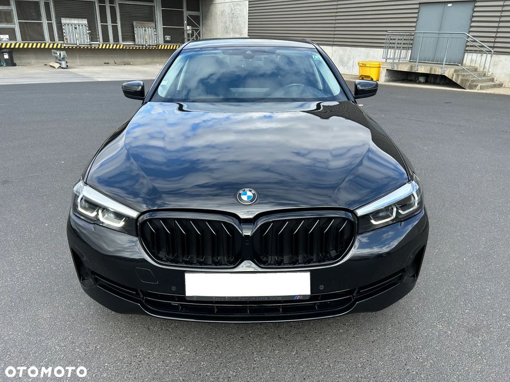 BMW Seria 5 520d Sport Line sport - 5