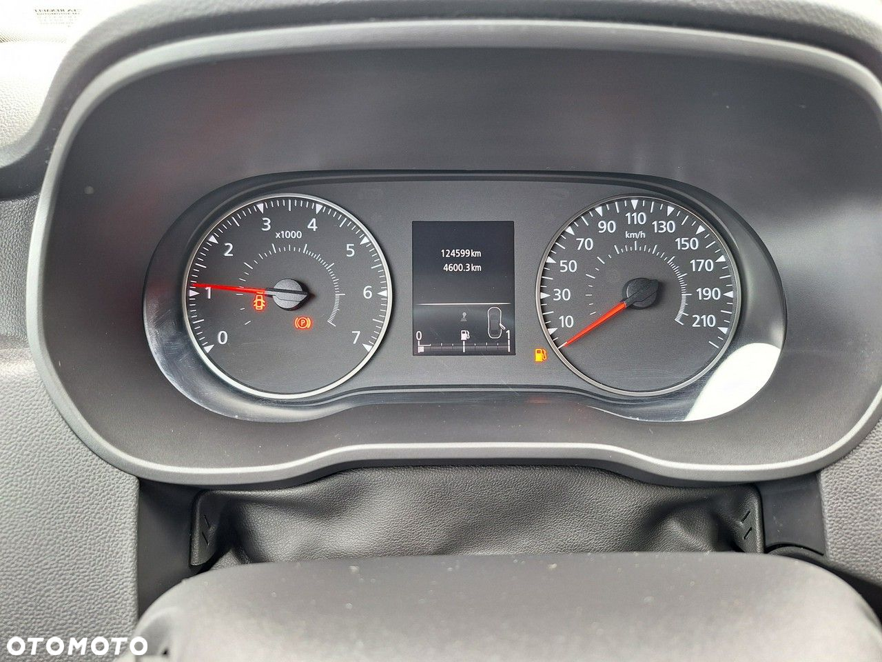 Dacia Duster 1.6 SCe Prestige - 8