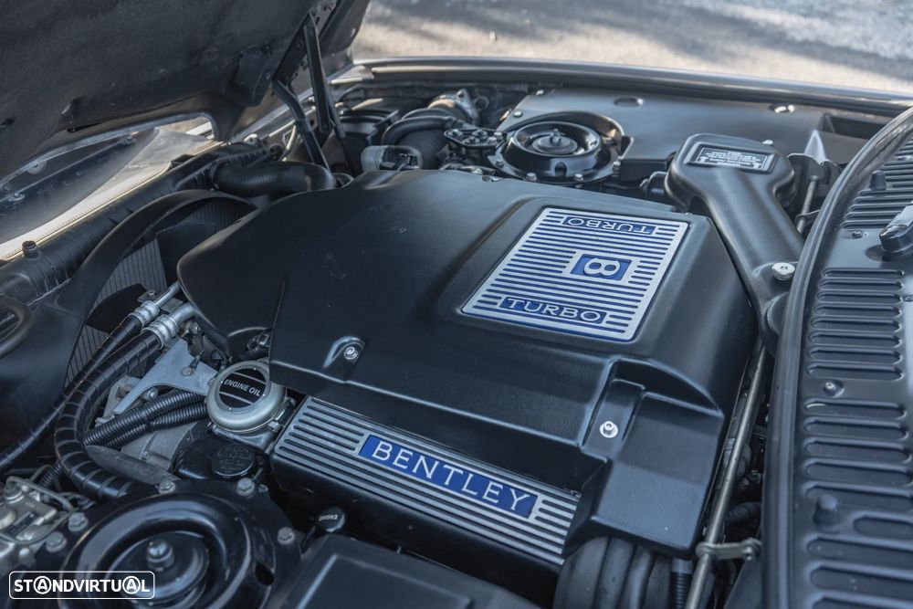 Bentley Azure Mulliner - 17