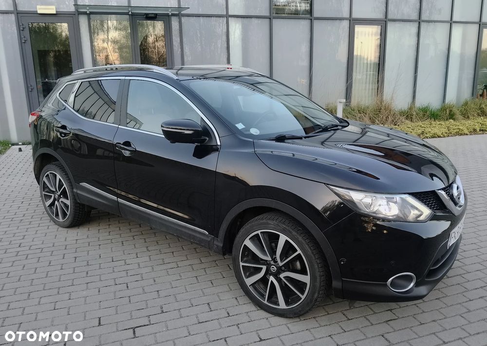 Nissan Qashqai 1.6 dCi DPF tekna - 16