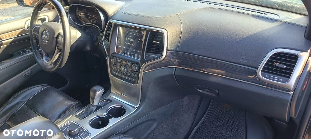 Jeep Grand Cherokee 3.0 CRD Overland Summit EU6 - 26