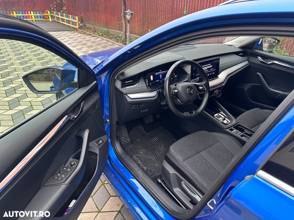 Skoda Octavia 2.0 TDI DSG Premium Edition - 7