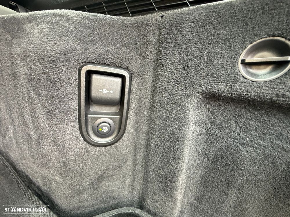 BMW 530 e Pack Desportivo M - 48