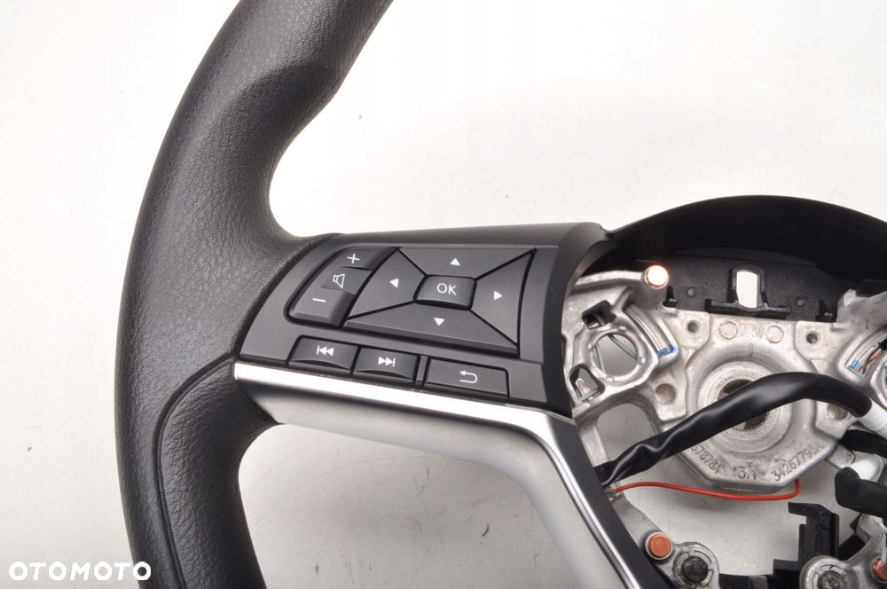 NISSAN JUKE II F16 KIEROWNICA PLASTIKOWA MULTIFUNKCYJNA - 2