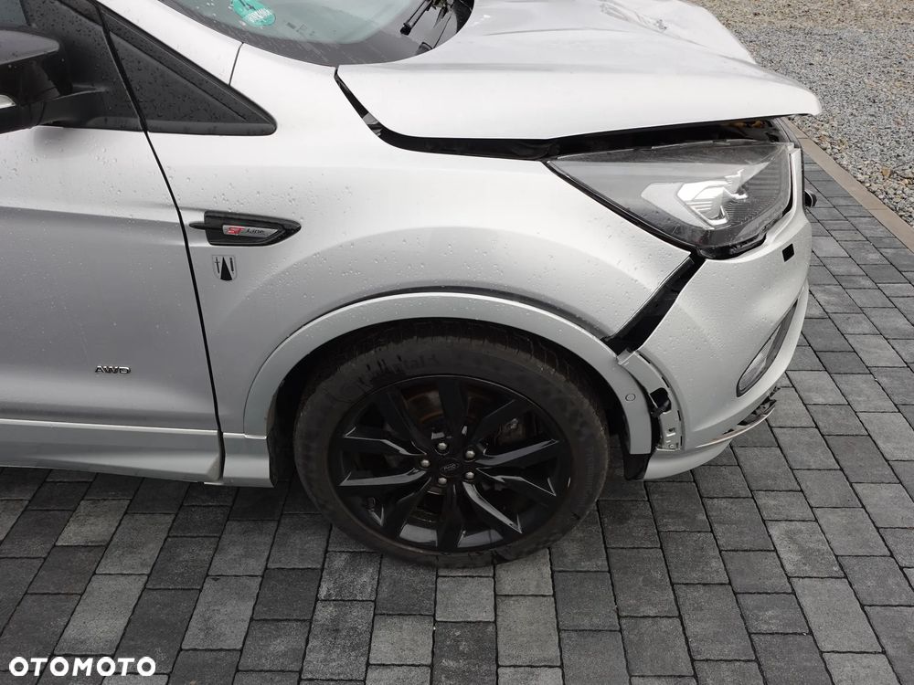 Ford Kuga 1.5 EcoBoost 4x4 ST-Line - 14