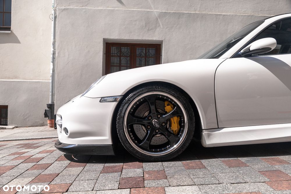 Porsche 911 - 4