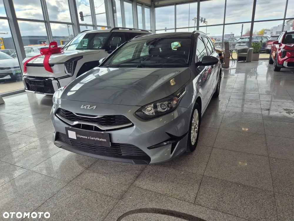 Kia Ceed 1.5 T-GDI M - 4