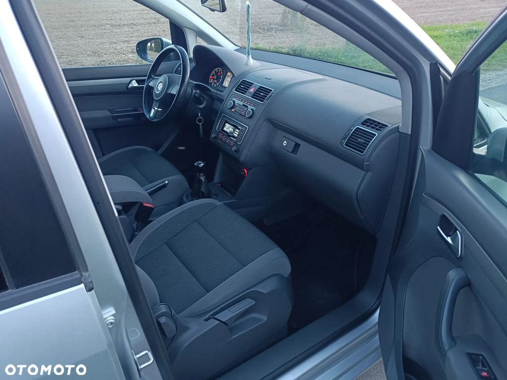 Volkswagen Touran 1.4 TSI Comfortline Perfectline - 12