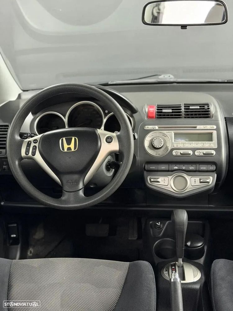Honda Jazz 1.4 ES CVT - 20