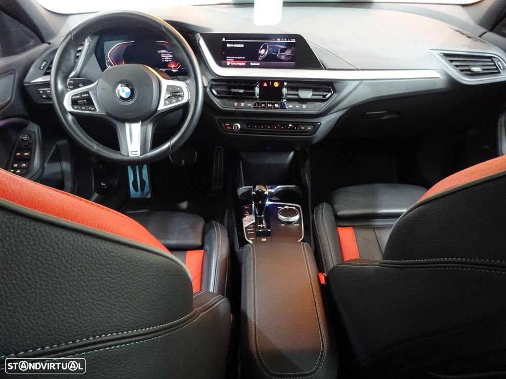 BMW 116 d Pack Desportivo M Auto - 31