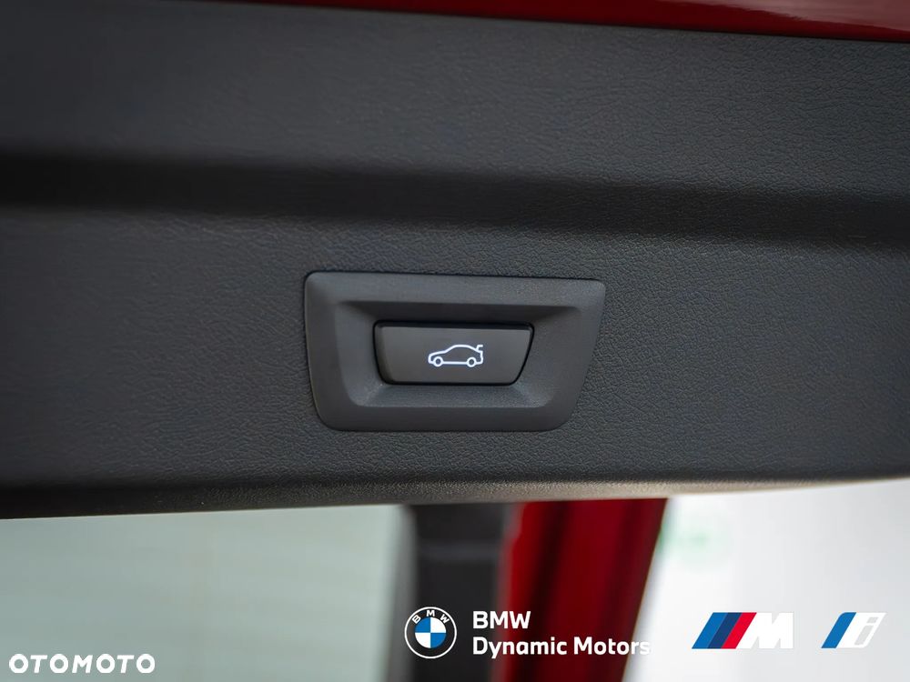 BMW iX2 eDrive20 - 13
