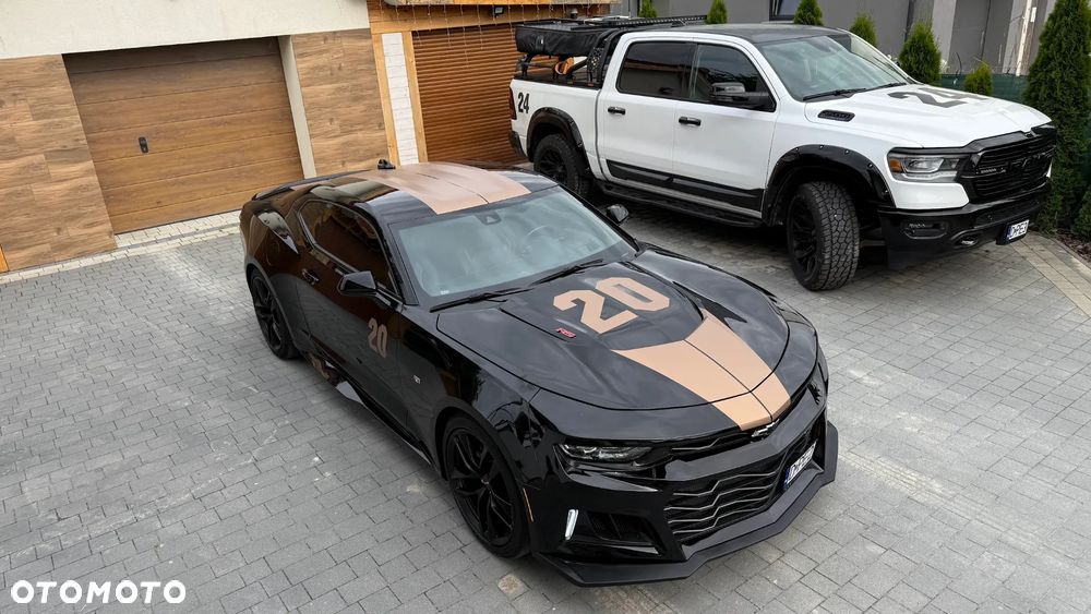 Chevrolet Camaro - 11