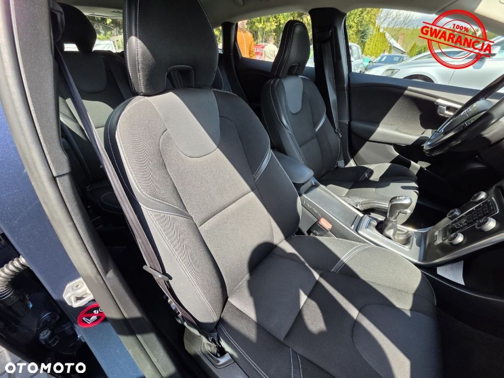 Volvo V40 - 26