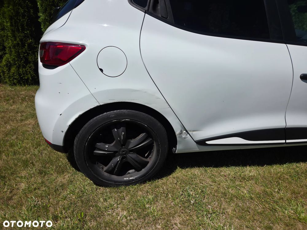 Renault Clio 1.2 16V Life - 8