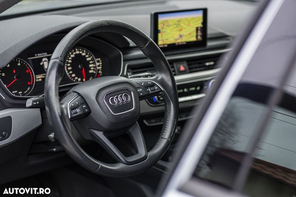 Audi A4 Avant 35 TDI S tronic design - 25