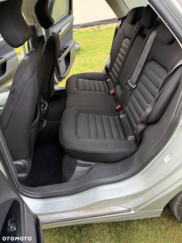 Ford Mondeo 2.0 TDCi Ambiente PowerShift - 4