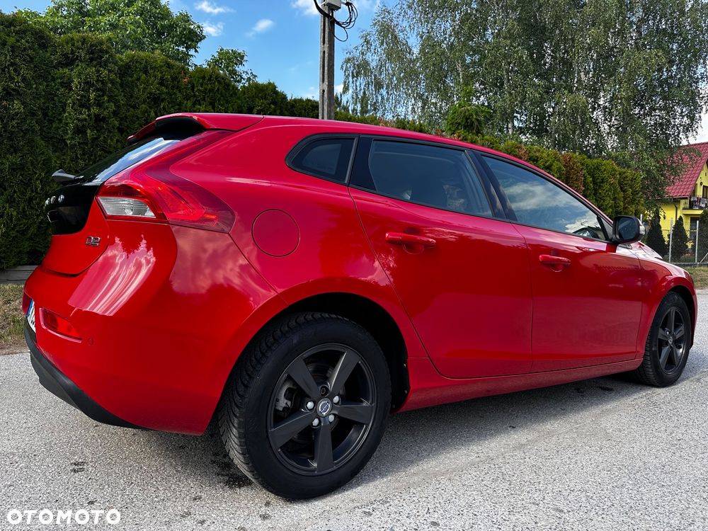Volvo V40 D2 Momentum - 3