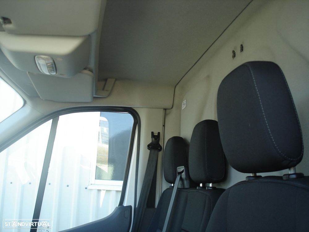 Ford Transit - 9