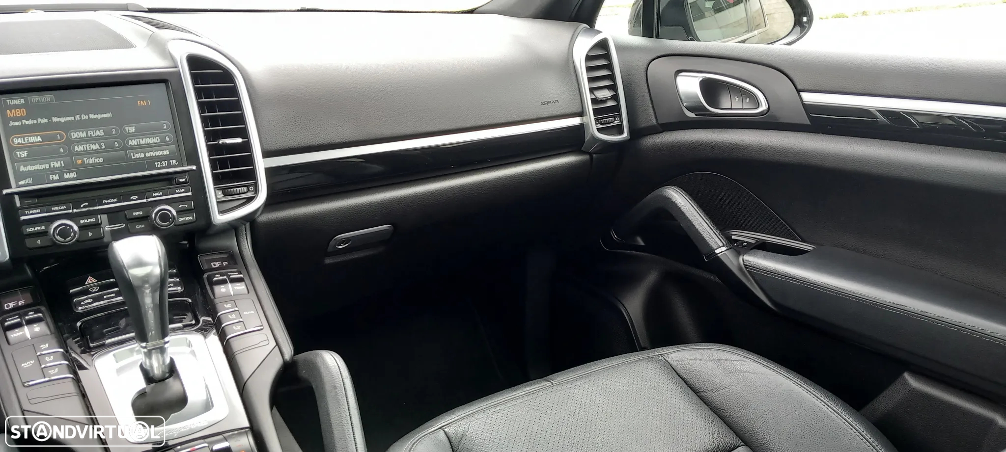 Porsche Cayenne Platinum Edition - 12