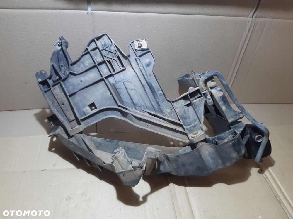 audi a4 b8 ślizg mocowanie lampy lewy przód 8k0805607c - 3