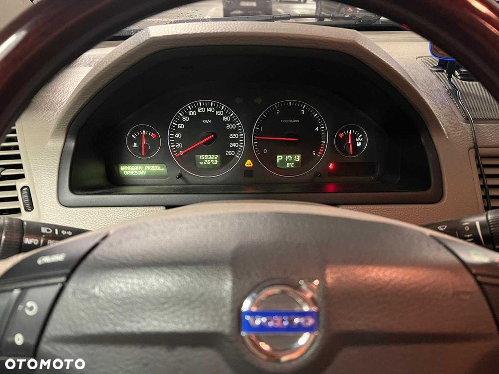 Volvo XC 90 - 7