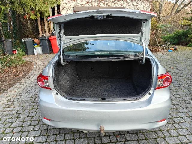 Toyota Corolla - 7