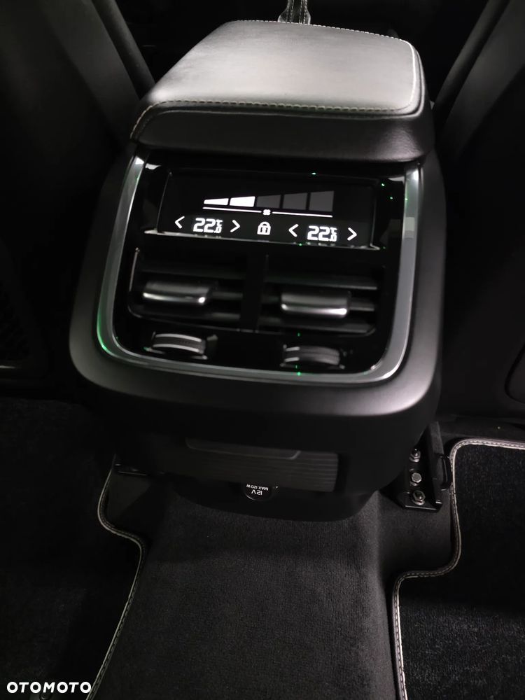 Volvo XC 60 D4 Geartronic RDesign - 21