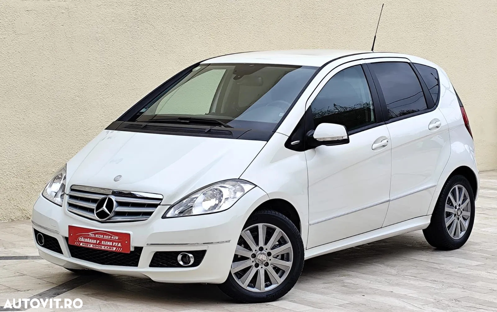 Mercedes-Benz A - 2