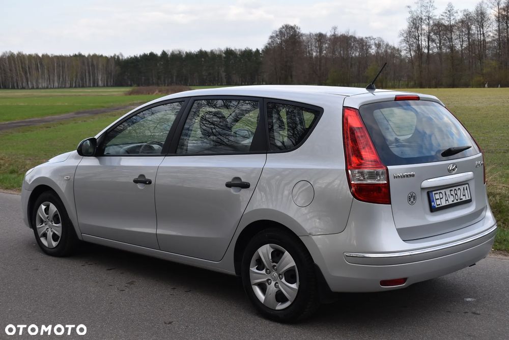 Hyundai i30 i30cw 1.4 FIFA WM Edition - 8