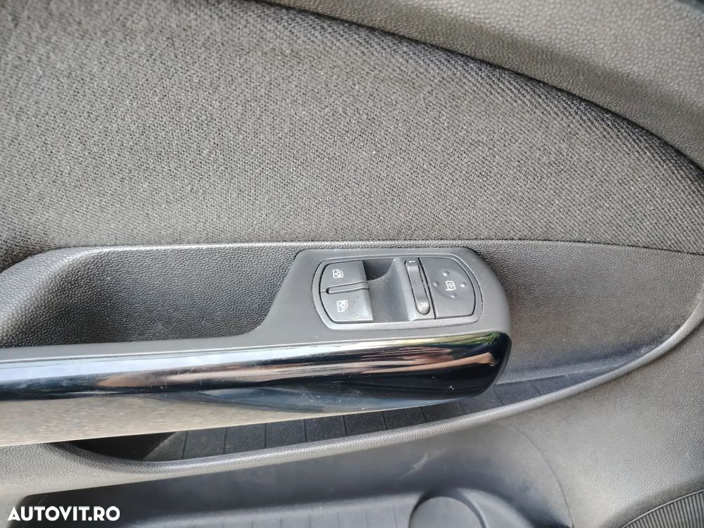 Opel Corsa 1.3 CDTI Enjoy - 9