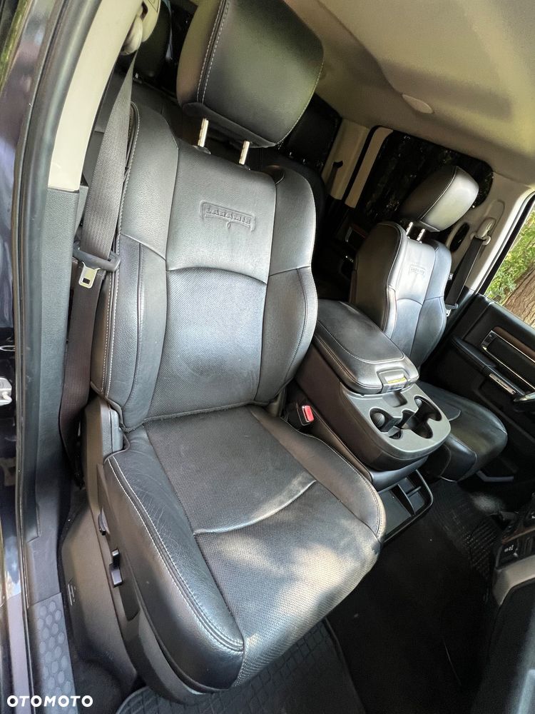 RAM 1500 5.7 Crew Cab Laramie - 11