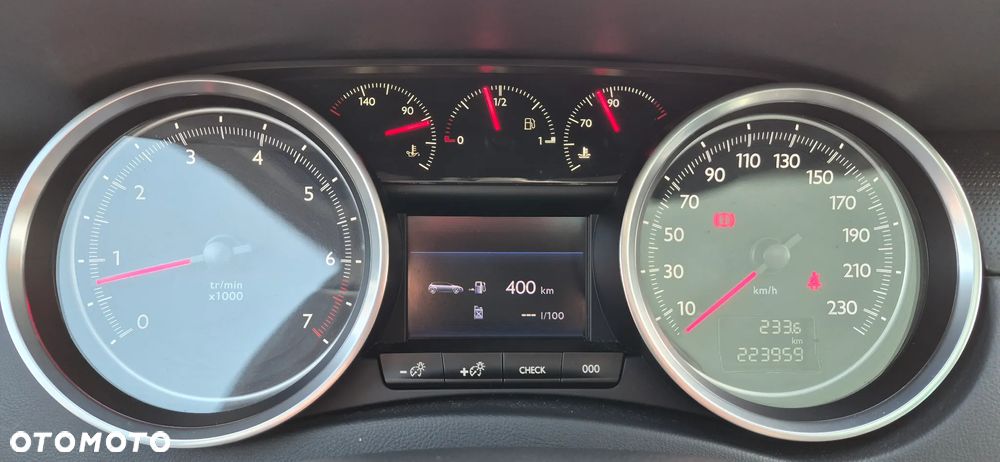 Peugeot 508 1.6 T Allure - 17