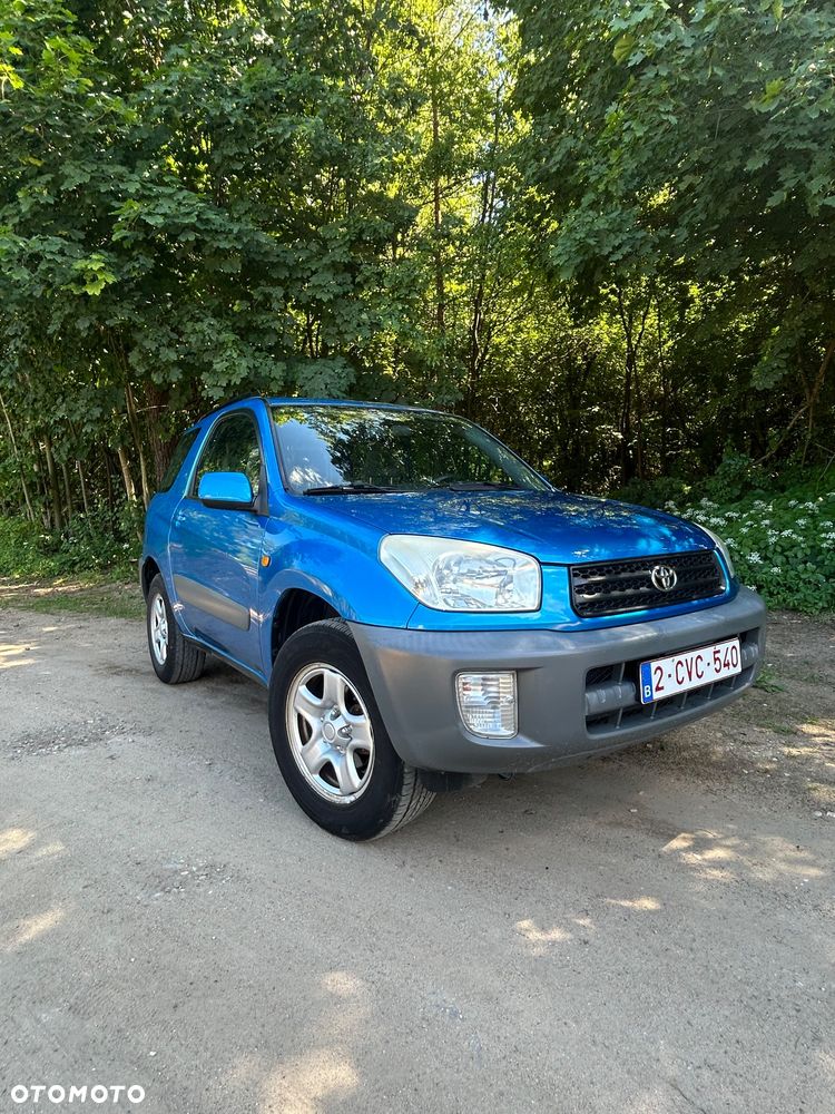 Toyota RAV4 1.8 VVT-i 4x2 - 2