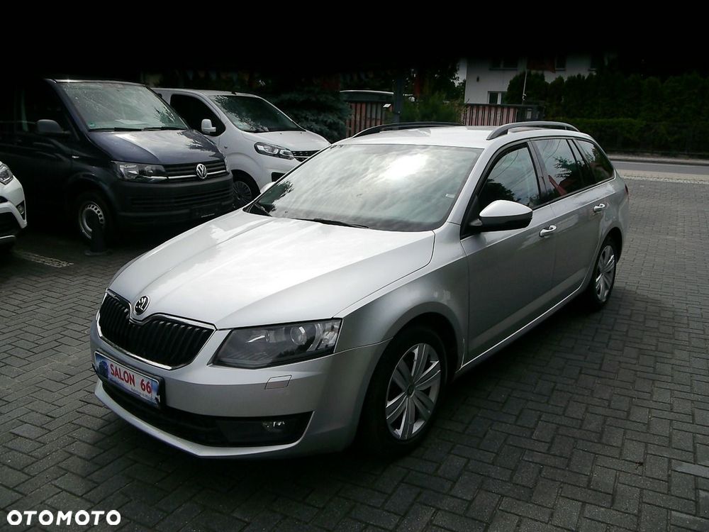 Skoda Octavia 2.0 TDI Sportline - 4
