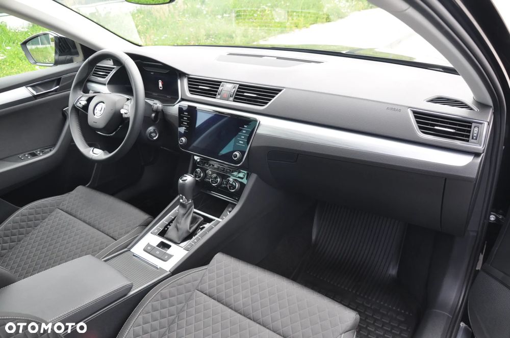 Skoda Superb 1.5 TSI Ambition DSG - 12